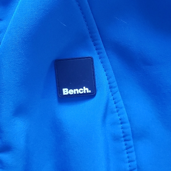 Bench Jacket - Picture 3 of 3